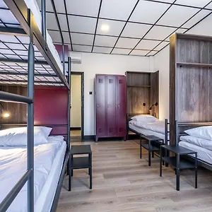 Vola Hostel